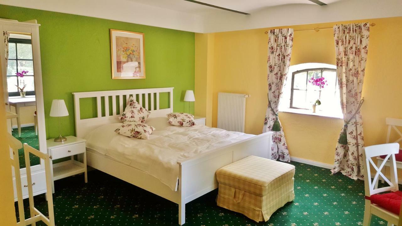Kleeburg Hotel Euskirchen Eksteriør billede