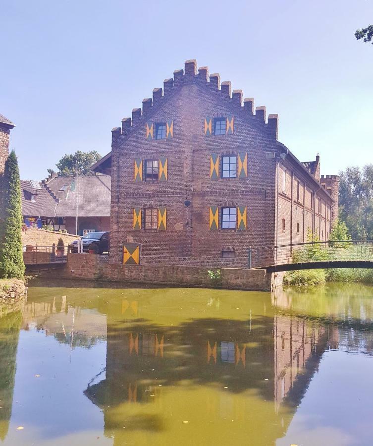 Kleeburg Hotel Euskirchen Eksteriør billede
