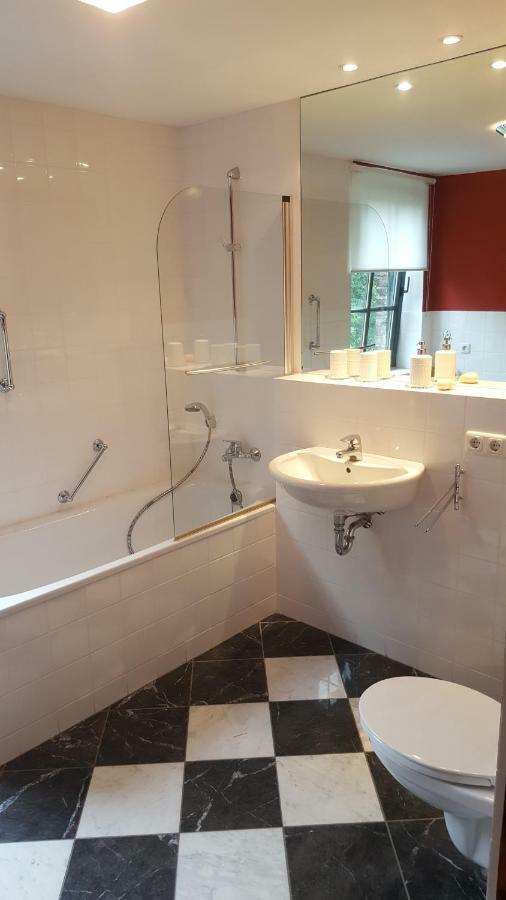 Kleeburg Hotel Euskirchen Eksteriør billede