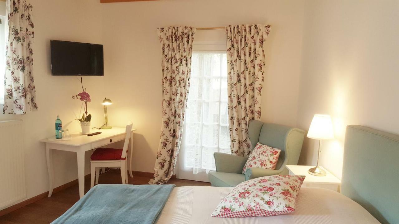 Kleeburg Hotel Euskirchen Eksteriør billede